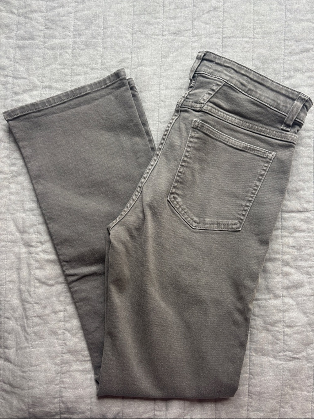 Closed Mid-Rise Straight-Leg Gray Jeans